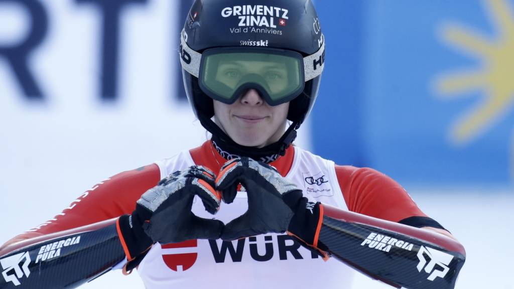 Spezieller erster Riesenslalom-Sieg für Camille Rast
