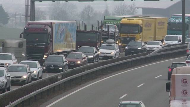 18 km Stau nach Unfall