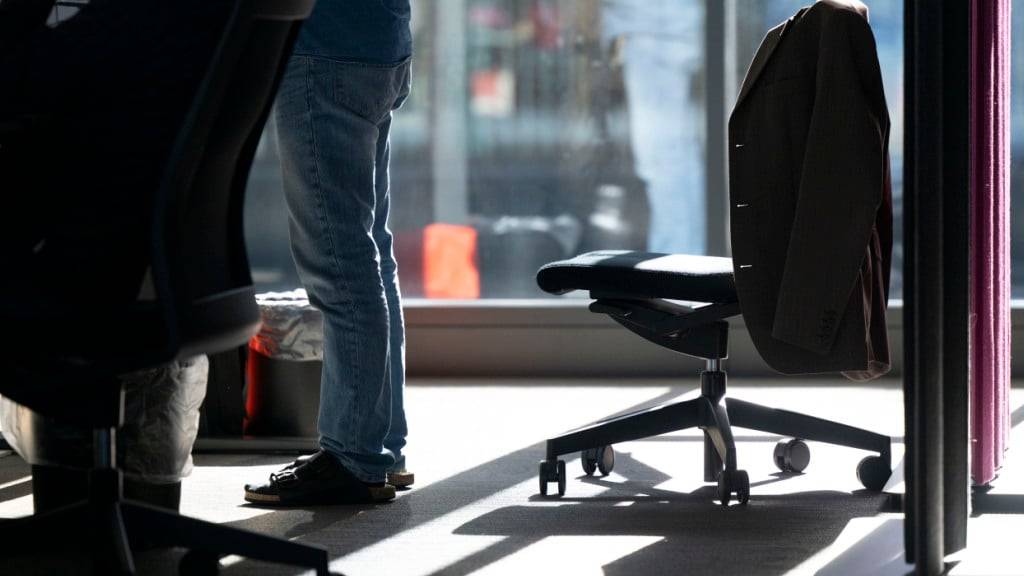 Am Arbeitsplatz haben 29 Prozent der Befragten bereits einmal etwas entwendet. (Themenbild)