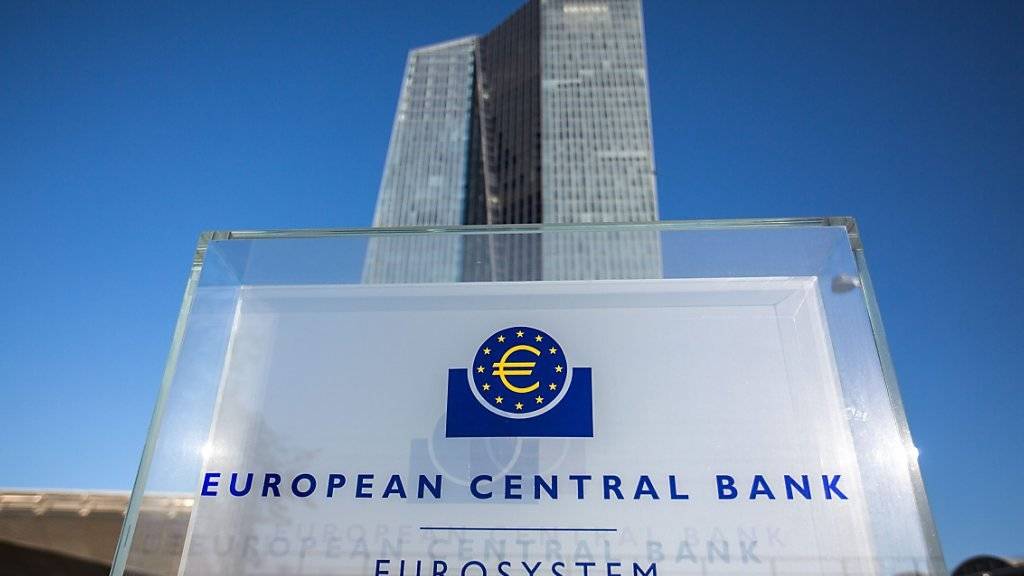 Einflussreiche Institution mit Sitz in Frankfurt: Die Europäische Zentralbank ist laut der NGO Transparency International im Bereich politischer Entscheidungen tätig, ohne genügend kontrolliert zu werden. (Archivbild)