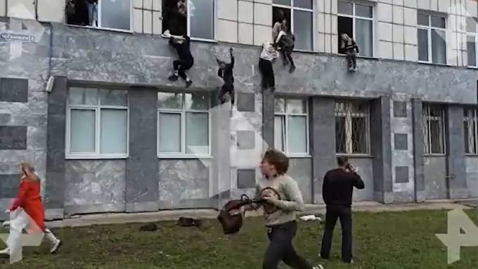Mann schiesst an Uni in Russland um sich – mehrere Verletzte