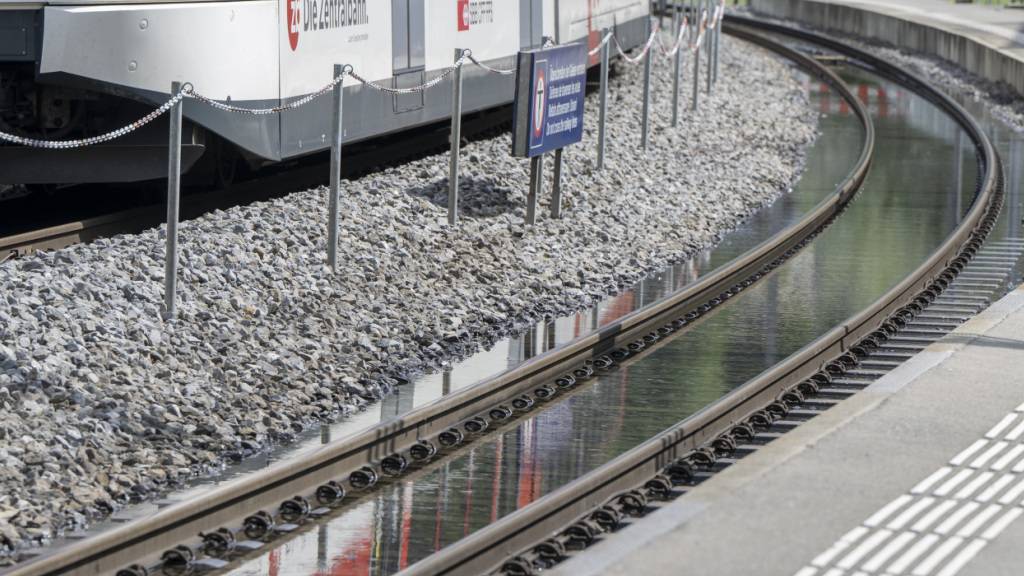 Die Zentralbahn setzt auch heuer während den Hauptreisezeiten Direktbusse von Wolfenschiessen NW nach Engelberg OW ein. (Symbolbild)