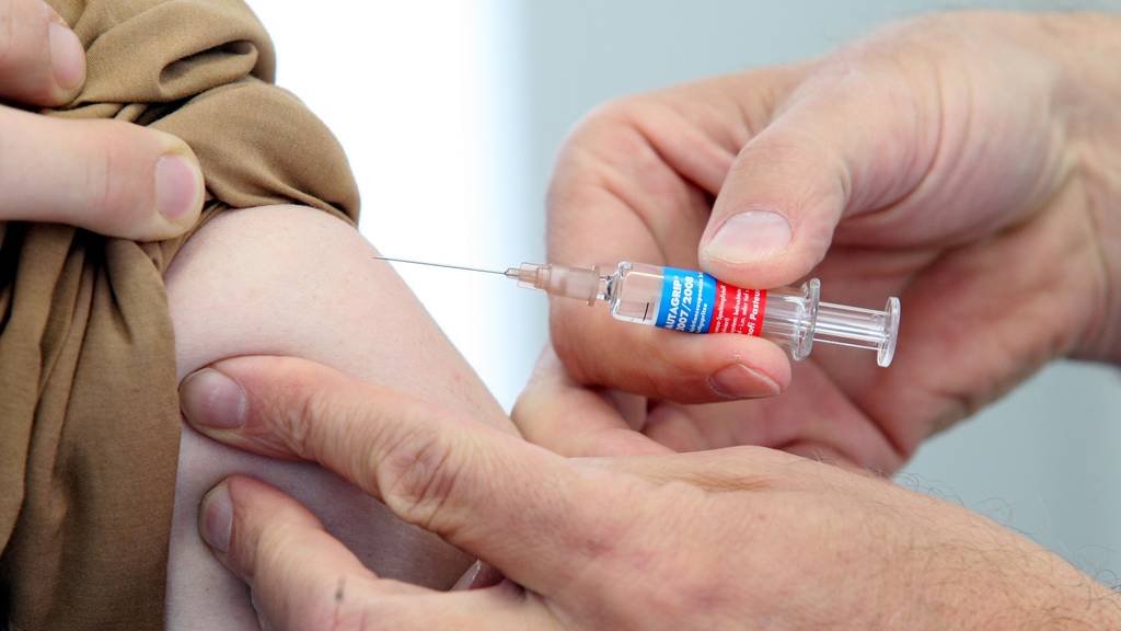 Johnson & Johnson will im September Impfstoff gegen Corona an Menschen testen – Berner Standort an Entwicklung beteiligt