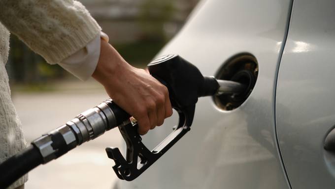22-Jährige prellt Tankstelle um Benzingeld – und muss jetzt ein Vielfaches zahlen