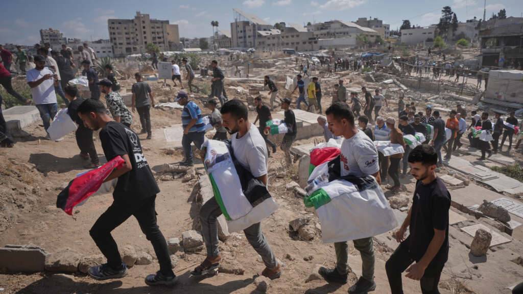 UN-Kritik an Leichenbergung aus Trümmern im Gazastreifen