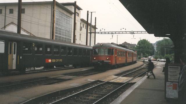 Teil 4: Tram- und Zugverkehr durch Zentrum Wipkingen