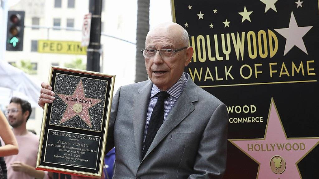 Hat nun einen eigenen Stern auf dem «Walk of Fame» in Hollywood: US-Schauspieler Alan Arkin (85).