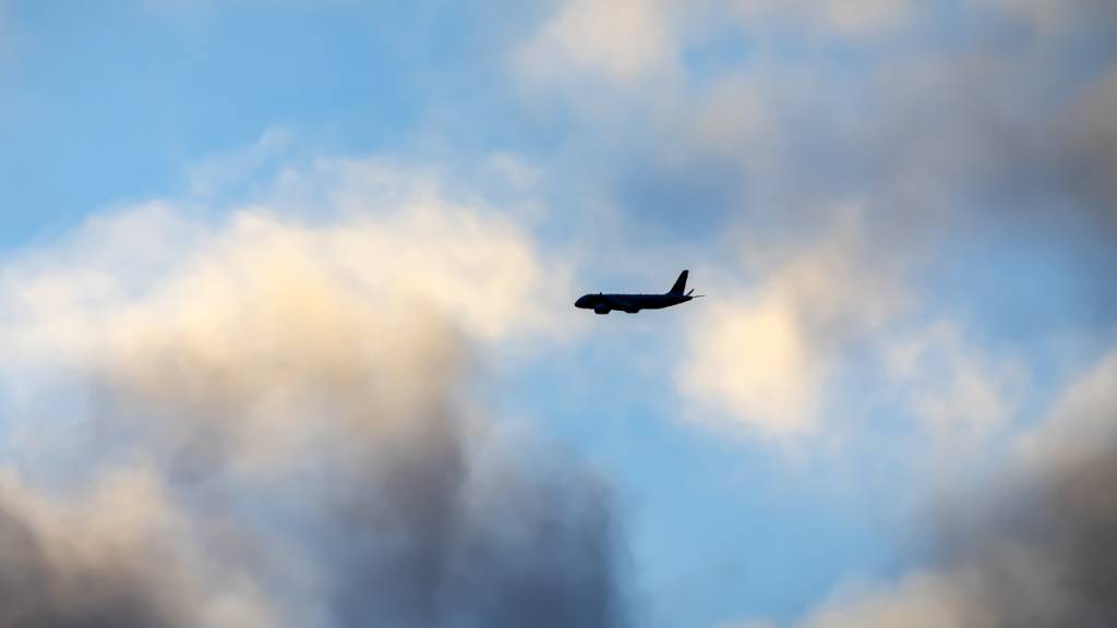 Wegen eines ungewöhnlichen Geruchs in der Bordküche landete ein Swiss-Flug in Brüssel. (Archivbild)