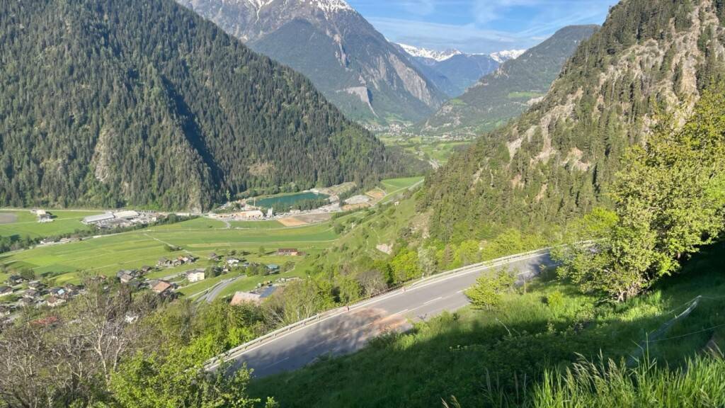 Lastwagenfahrer bei Selbstunfall in Verbier VS getötet