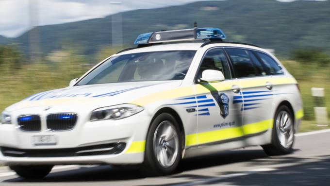 Polizeiauto auf der A1 verfolgt: Verurteilung eines Lenkers wegen Nötigung