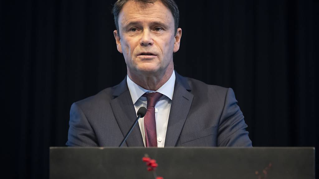 FDP-Regierungsrat Philippe Müller im November 2023 bei einem Auftritt im Bieler Volkshaus. (Arvchivbild)