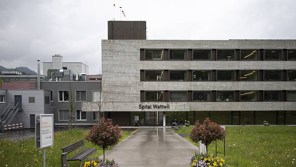 Der Kanton St Gallen schliesst das Spital Wattwil Ende März 2022. Nun konkretisieren sich die Pläne für eine Nachfolgelösung in Zusammenarbeit mit der Berit-Klinikgruppe. (Archivbild)