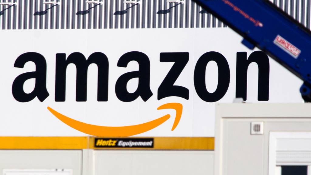Der amerikanische Versandhandelskonzern Amazon ist von der französischen Justiz gerügt worden, weil er seine Mitarbeitenden nach Ansicht des Gerichts übermässig stark überwacht. (Symbolbild)