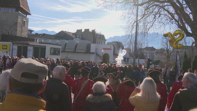 Volle Strassen und gute Stimmung an der Thuner Fasnacht