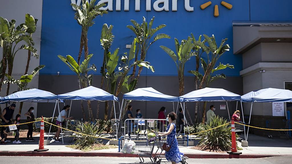 Bei Walmart klingeln die Kassen: Im zweiten Quartal hat der amerikanische Detailhandelsriese 14 Prozent mehr Gewinn eingefahren. (Archivbild)