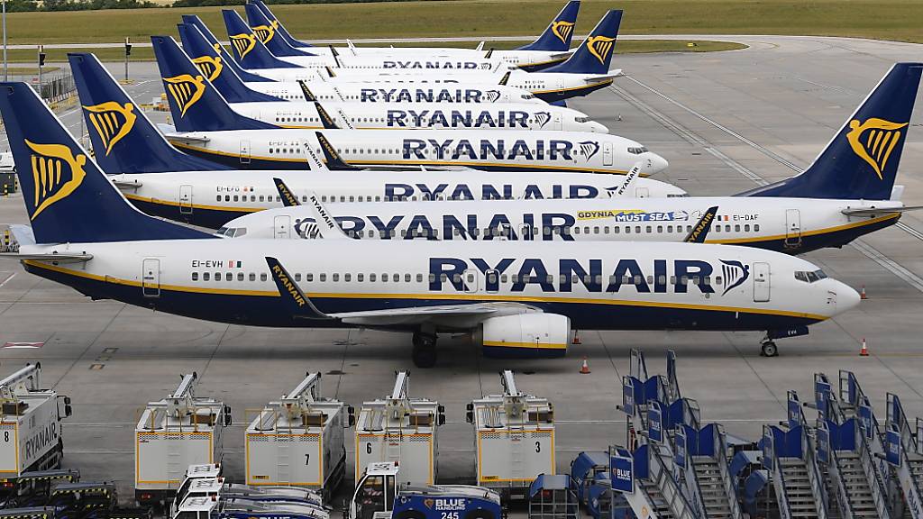 Ryanair macht erstmals seit Jahrzehnten im Sommer Verlust