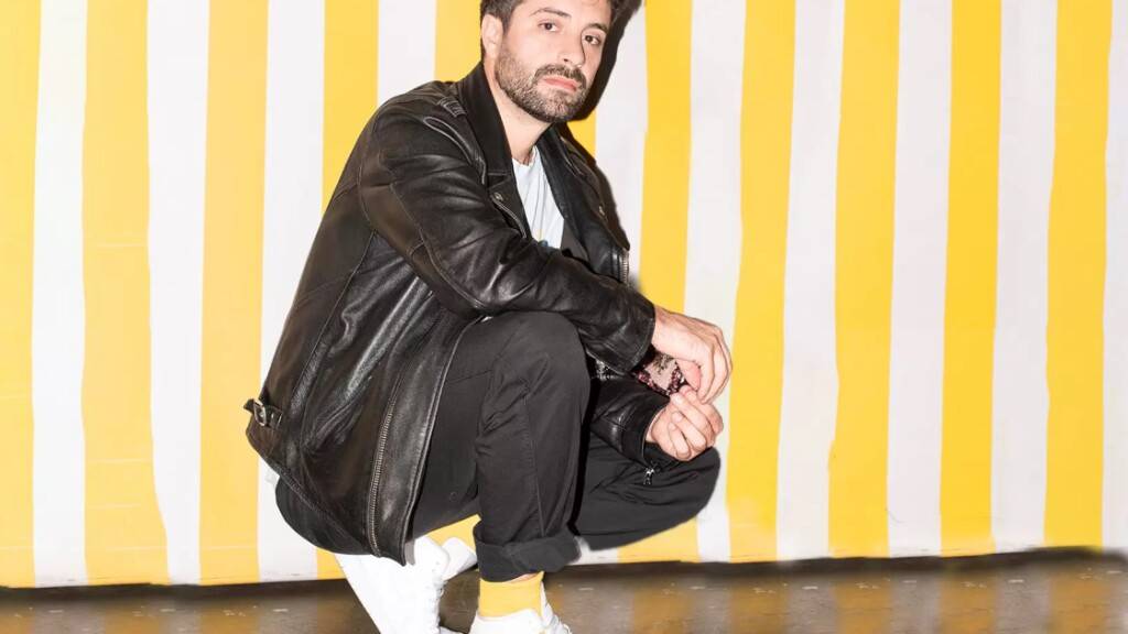 Der Basler Co-Schauspielleiter Antú Romero Nunes bricht Brecht auf den ominösen Verrfremdungseffekt herunter.