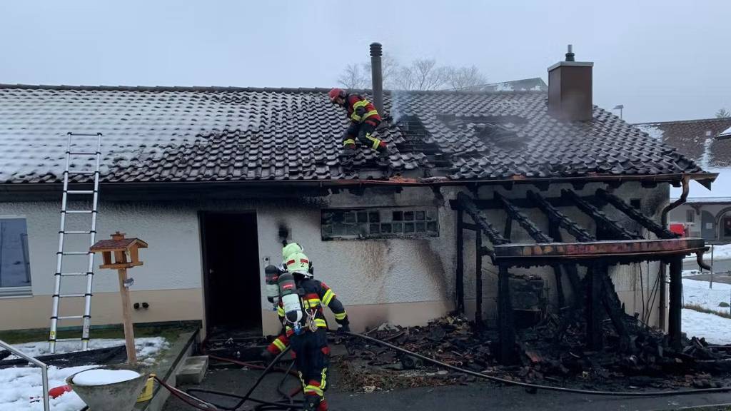 Wohnhaus im Berner Jura nach Brand unbewohnbar