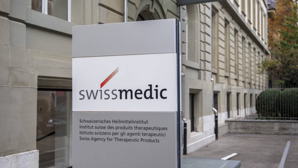 Der Mehraufwand ist laut Swissmedic unter anderem durch die verschärfte Medizinprodukte-Regulierung und Investitionen in die IT entstanden. (Archivbild)