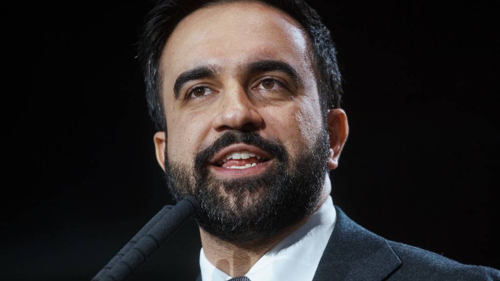 ARCHIV - Der Bürgermeister von New York City, Zohran Mamdani, spricht anlässlich seiner ersten 100 Tage im Amt im Knockdown Center, in New York. Foto: Andres Kudacki/FR170905 AP/dpa