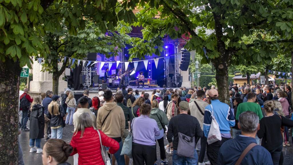 Ab dem 17. Juli bietet das Festival «Luzern Live» wieder Gratiskonzerte beim Pavillon am Schweizerhofquai. (Archivaufnahme)