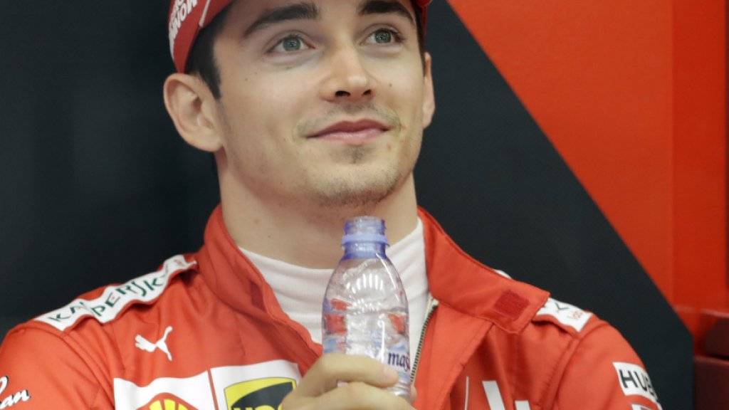 Charles Leclerc sichert sich in Bahrain seine erste Pole-Position der Karriere