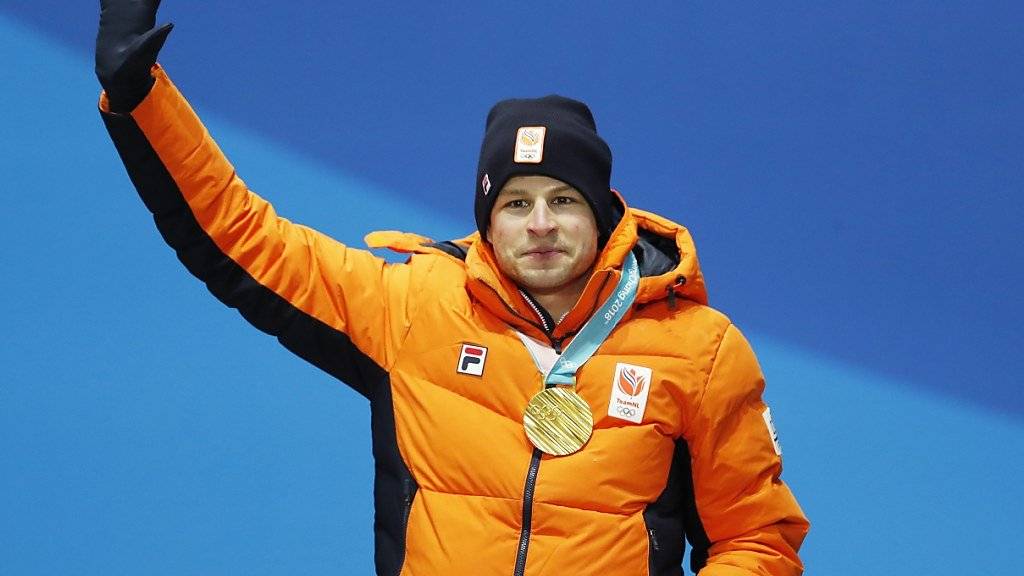 Sven Kramer, der Olympiasieger über 5000 m, bei der Medaillenzeremonie in Pyeongchang