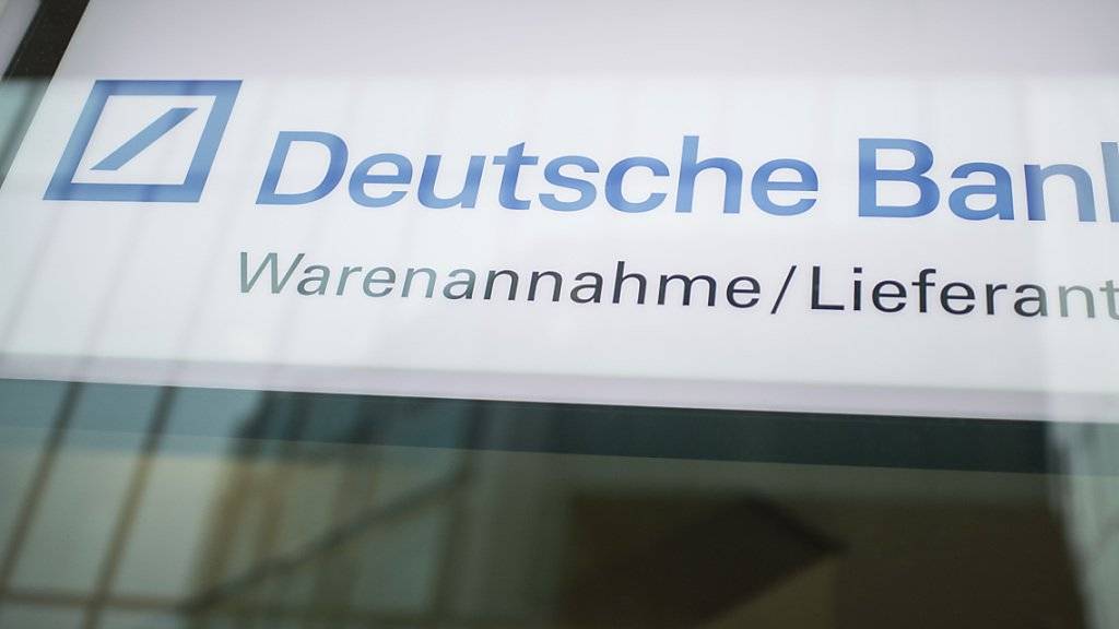 Ableger der Deutschen Bank in Zürich: Die Schweizer Tochter des Unternehmens bezahlt in den USA eine Millionen-Busse. (Archiv)