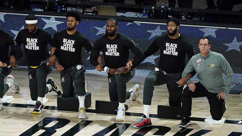 US-Sportler nach Protest gegen Rassismus wieder auf dem Feld