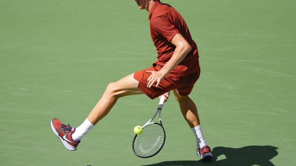 Zeit, auch mal zu zaubern: Jannik Sinner zeigte sich in seiner Auftaktpartie am US Open gut erholt von seiner kürzlichen Erkrankung