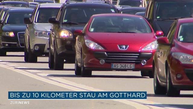 Auffahrts-Stau am Gotthard