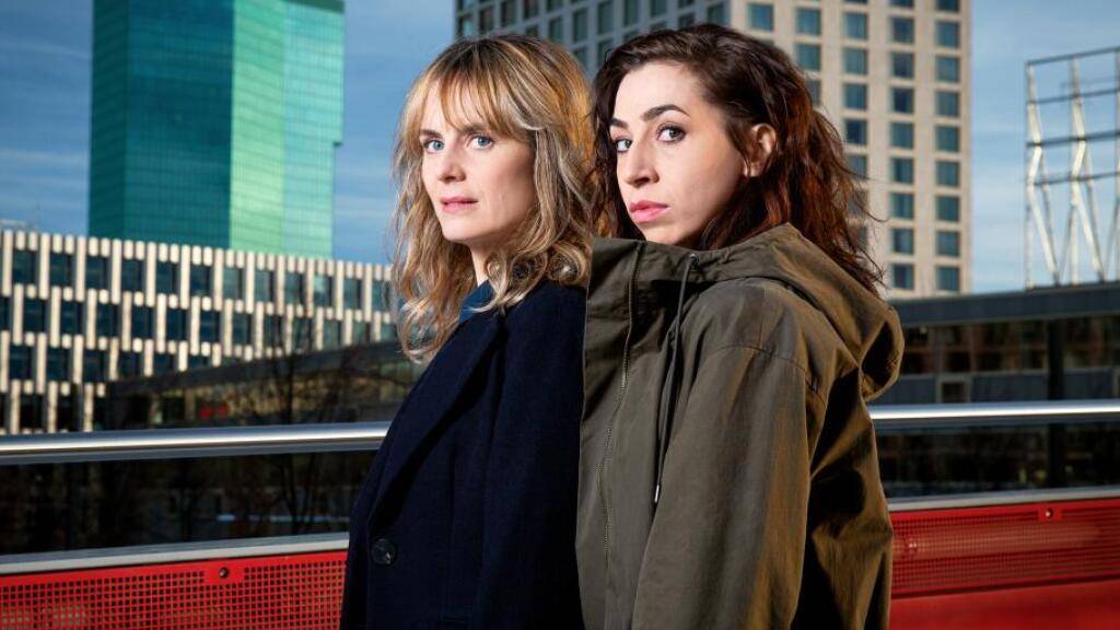 Ermitteln mitten in Zürich: Anna Pieri Zürcher und Carol Schuler verkörpern das Tatort-Kommissarinnenduo Isabelle Grandjean und Tessa Ott.