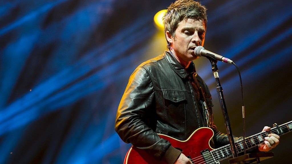 Er sei milder geworden, behauptet Musiker Noel Gallagher. Mit Kritik an Musikerkollegen hält er sich allerdings nicht zurück. (Archivbild)