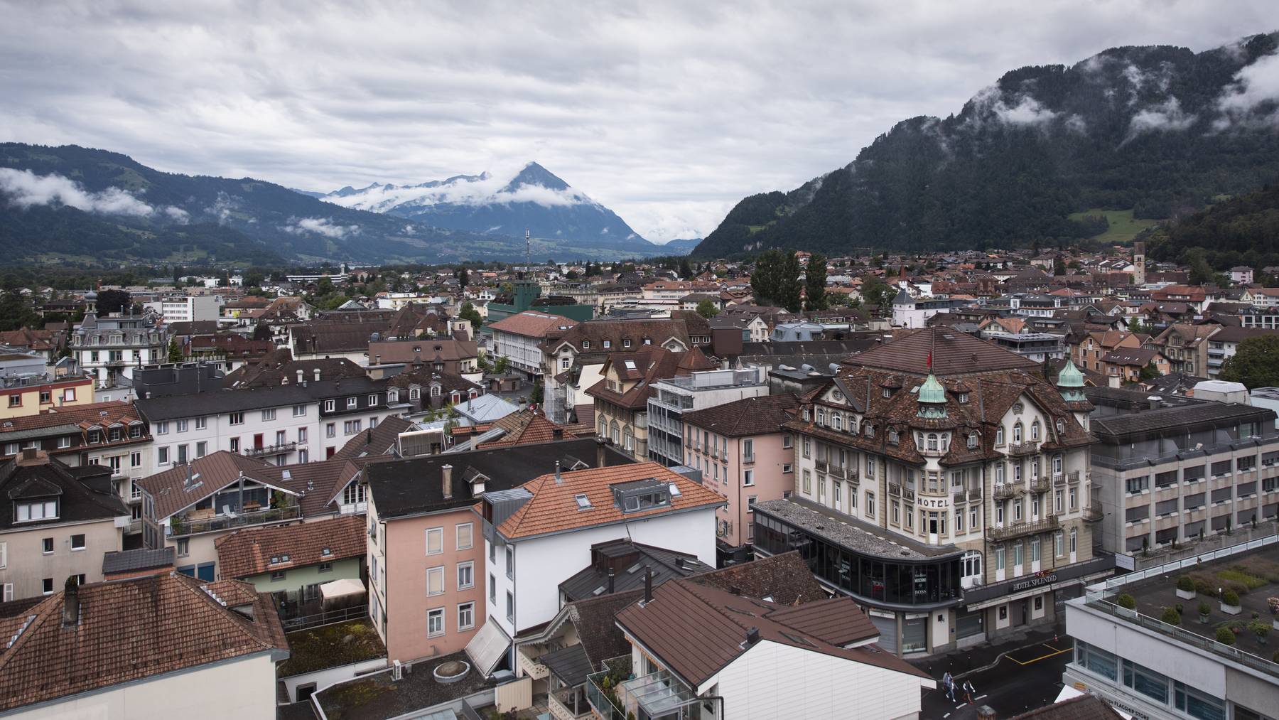 Ausblick auf Interlaken vom grössten Riesenrad der Schweiz (2020)