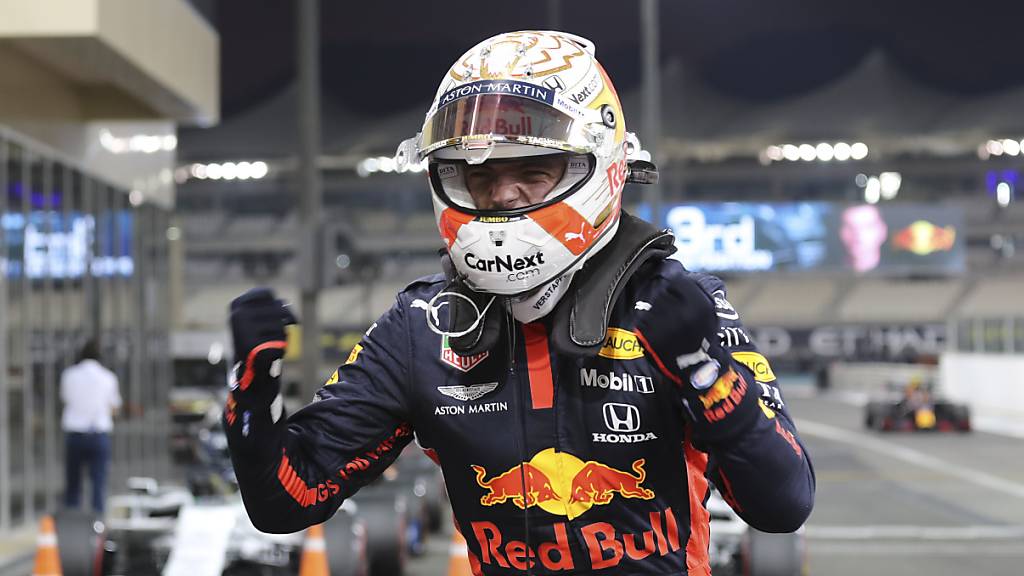 Max Verstappen lanciert den WM-Kampf. Der Niederländer im Red Bull startet beim Saisonauftakt der Formel 1 von ganz zuvorderst ins Nachtrennen.