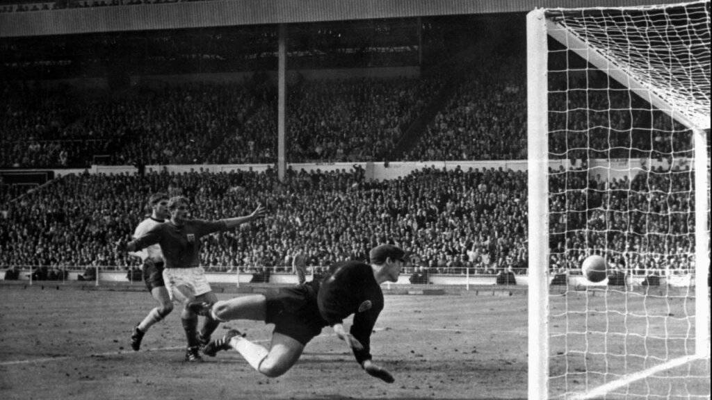 War er wirklich drin? Das «Wembley-Tor» von Geoff Hurst im WM-Final 1966 gegen Deutschland