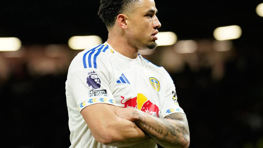 Noah Okafor feiert mit Leeds einen wichtigen Sieg