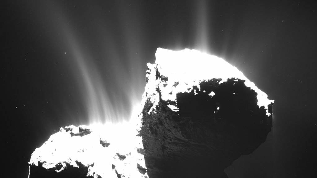 Die Rosetta-Sonde soll kurz vor Ende ihrer Mission dem Kometen «Tschuri» noch einmal so nahe kommen wie nie zuvor. (Archiv