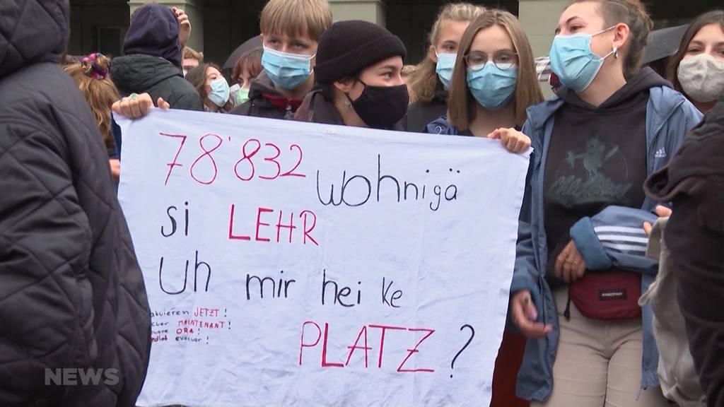 Berner Bundesplatz: Tausende demonstrieren für Aufnahme der Moria-Flüchtlinge