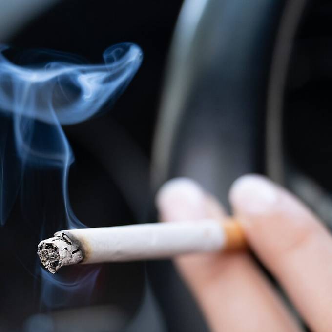 Doch kein Rauchverbot: Neuseelands Regierung kippt Anti-Tabak-Gesetz