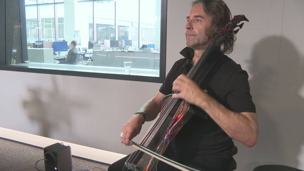 Er ist der erfolgreichste Filmmusiker und ein Hollywood-Star