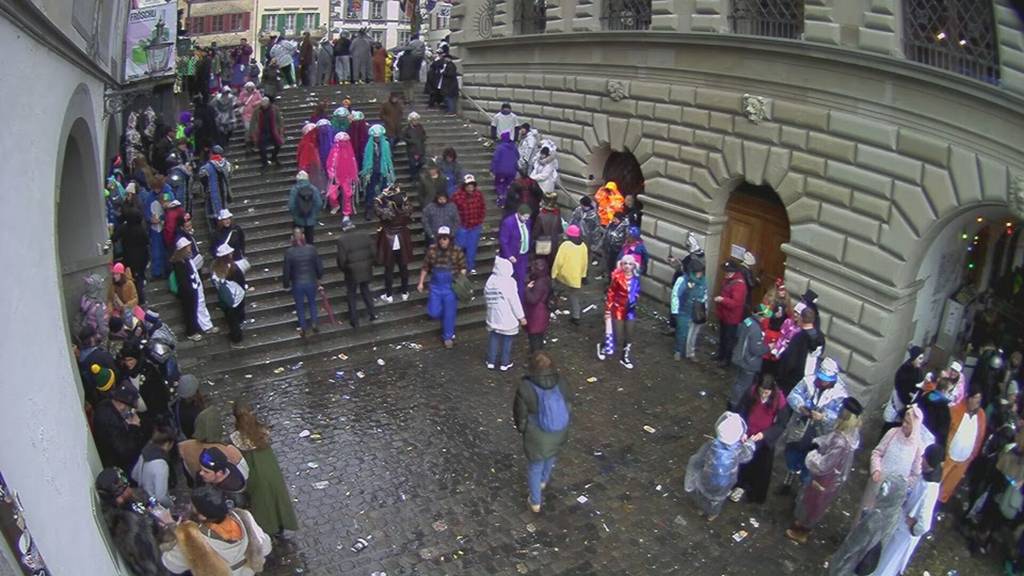 Unbekannte zündeten in Luzern Böller in der Fasnachtsmenge