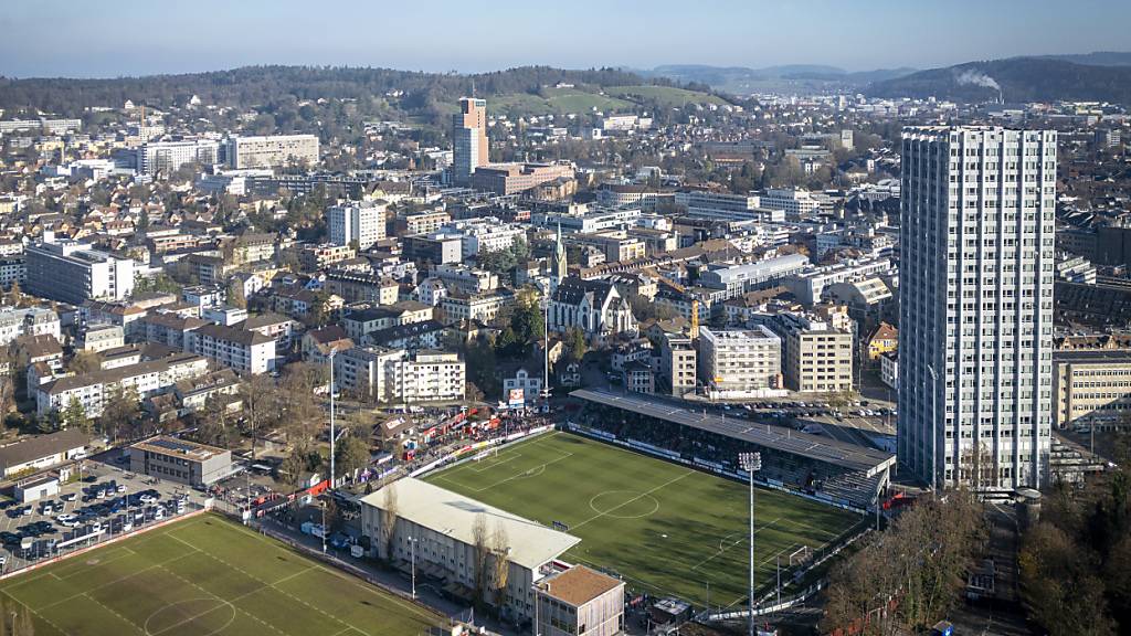 Winterthurerinnen und Winterthurer sollen mit dem neuen digitalen Stadtmagazin «Wnti» über das Geschehen in der Stadt informiert werden. (Archivbild)