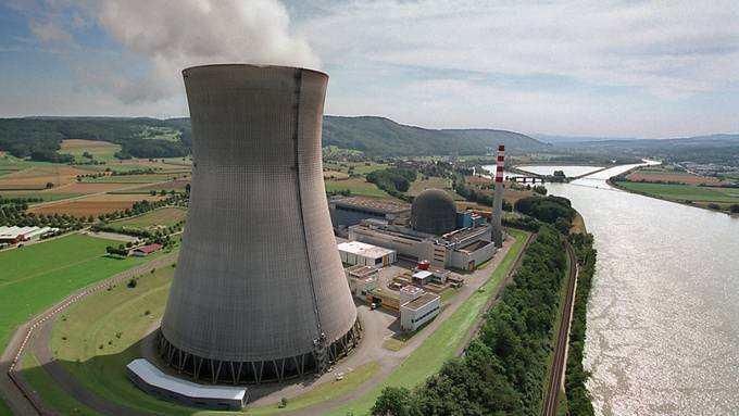 «Strom für alle» – SVP fordert neue Atomkraftwerke