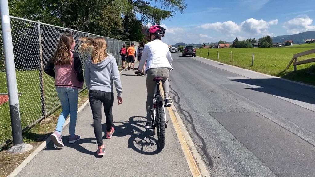 Velofahren auf dem Trottoir: Umstrittene Regel für Kinder