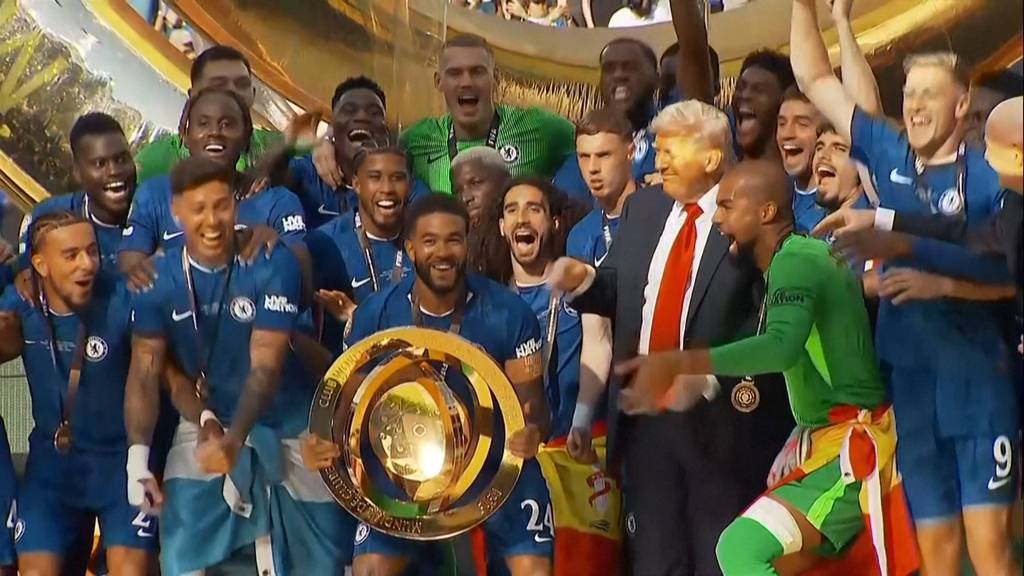 Donald Trump irritiert mit Auftritt beim Klub-WM-Final