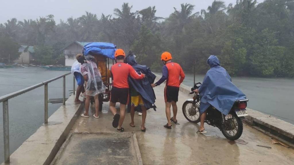 Nächster Taifun auf Philippinen - Hunderttausende evakuiert