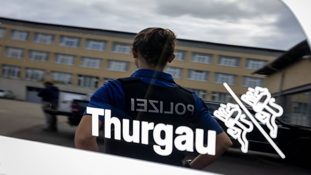 Die Kantonspolizei Thurgau wurde zu einem Unfall zwischen einer Velofahrerin und einem Jogger gerufen. (Archivbild)