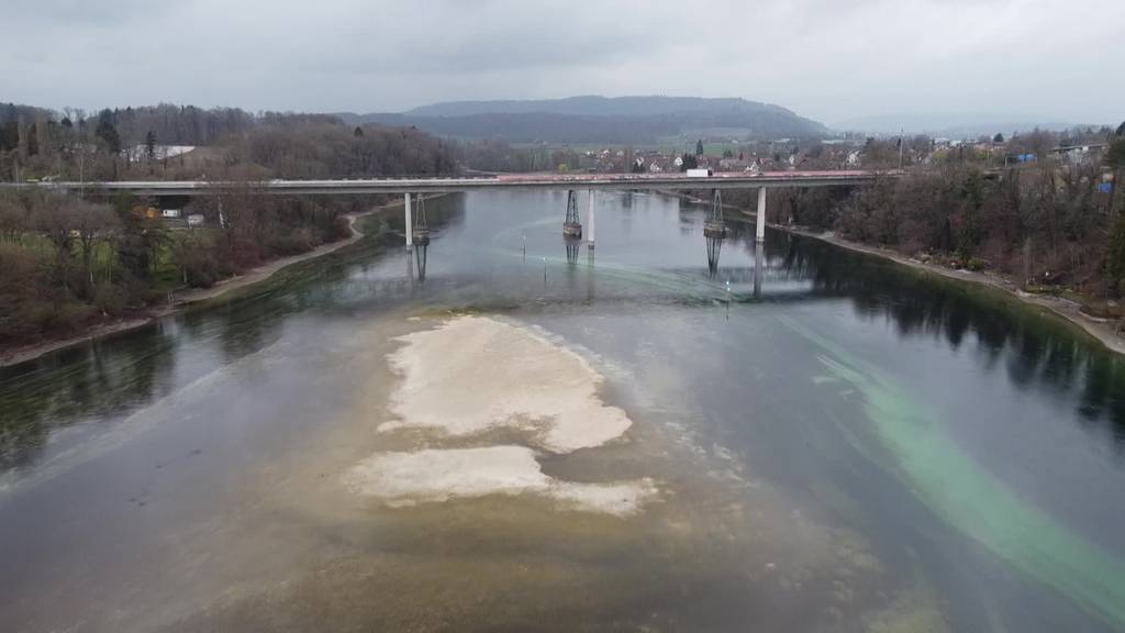 Untersee: Wegen zu wenig Wasser stecken Schiffe fest