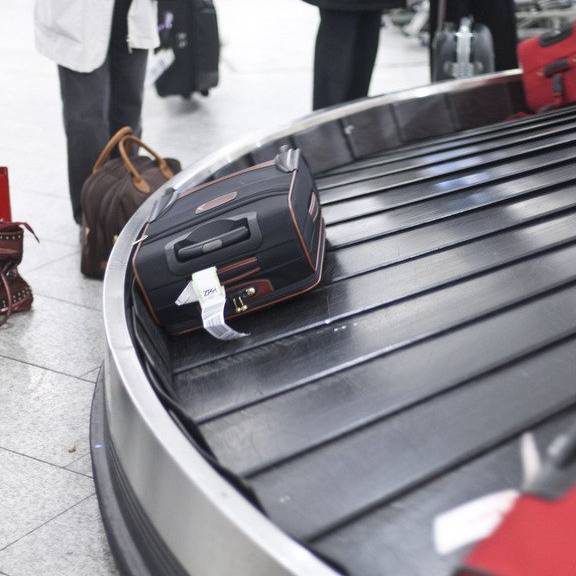 Wer am Flughafen Zürich auf seinen Koffer wartet, braucht Geduld